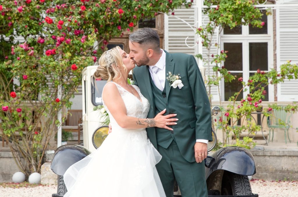 Photographe de mariage en Seine-et-Marne, centre et région parisienne  – couple de mariés